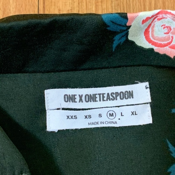 One Teaspoon Quartermaster Floral Kimono Sleeve Top - Picture 11 of 16